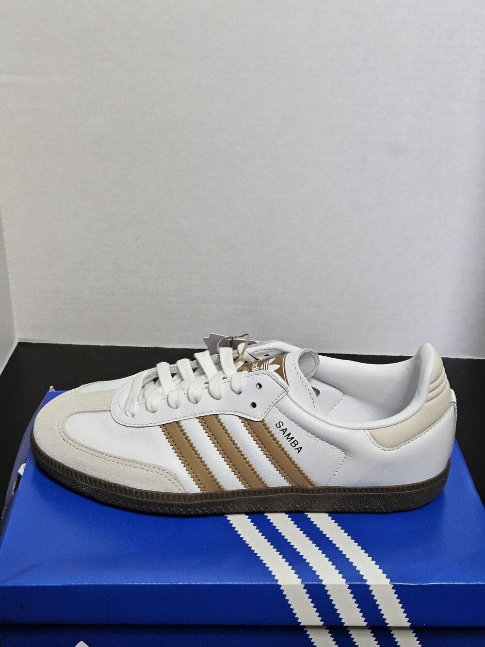 Size 7.5 - adidas Samba OG White Cardboard Gum